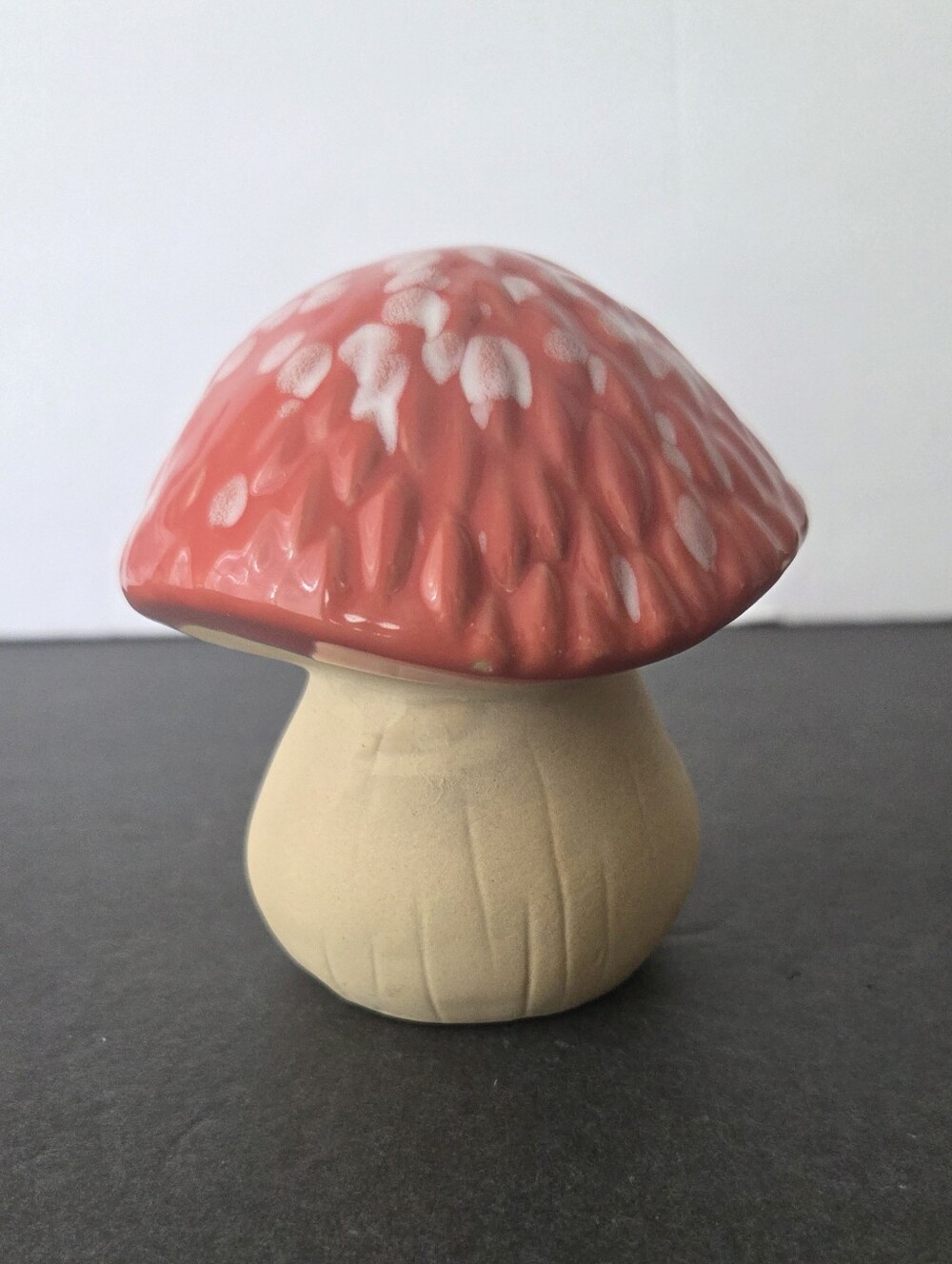 Fairy Garden Ceramic Red Toadstool Mushroom Figurine Home Kitchen Decor